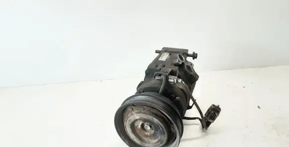Toyota Avensis T220 Air conditioning (A/C) compressor (pump) 4472203435