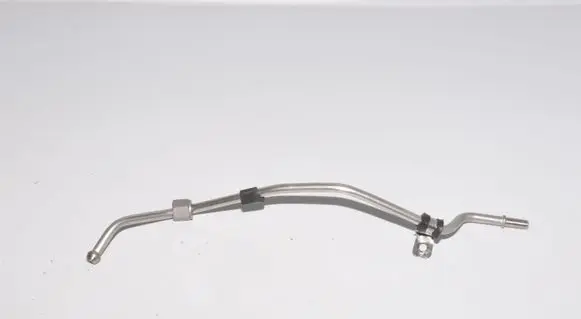 BMW 4 F36 Gran coupe Fuel line pipe 8616080