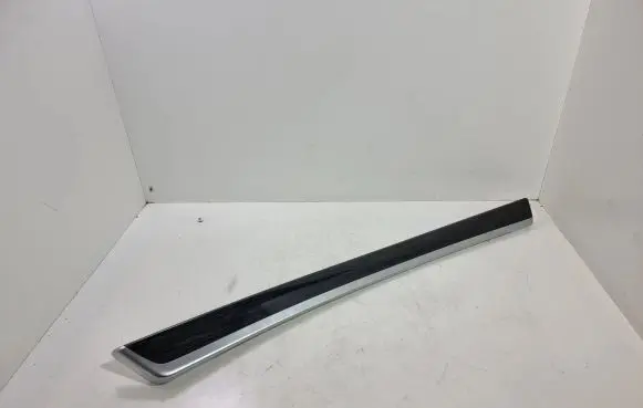 BMW 5 F10 F11 Front door trim bar 7225548