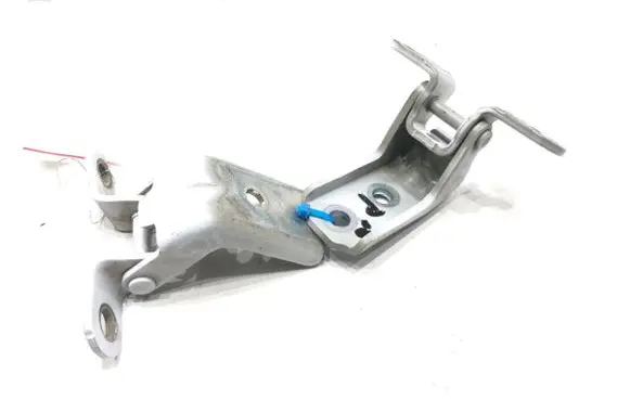 Hyundai Elantra VII Other exterior part A046057