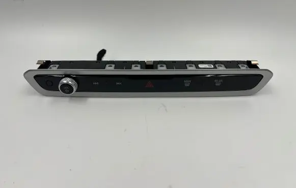 BMW X5 G05 Head unit multimedia control 5a64198