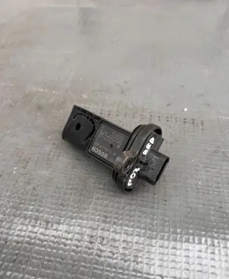 Mass air flow meter