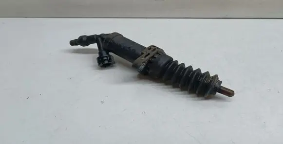 BMW 3 E92 E93 Clutch slave cylinder 6775872