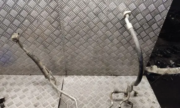 Volkswagen Caddy Air conditioning (A/C) pipe/hose 1t0820743br