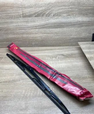 Renault Espace II Windshield/front glass wiper blade 7711172465