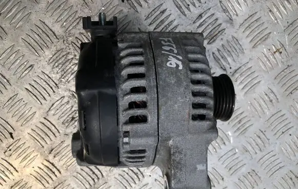 Mini One - Cooper F56 F55 Generator/alternator 1042118181 06S27 7640131