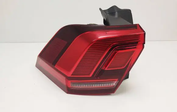 Volkswagen Tiguan Rear/tail lights 
