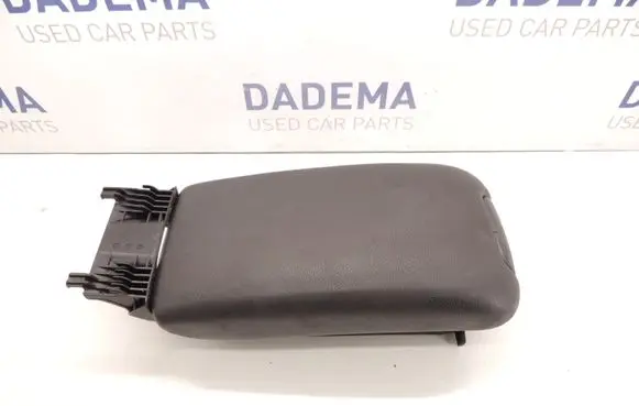 Mercedes-Benz C W203 Armrest E037612023 D213
