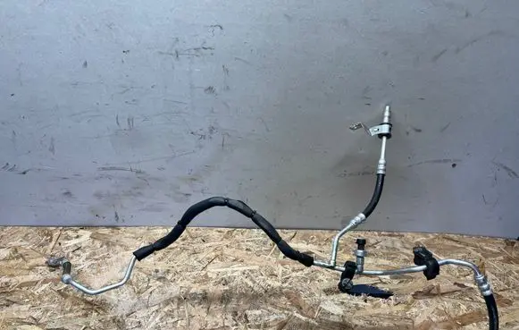 Air conditioning (A/C) pipe/hose