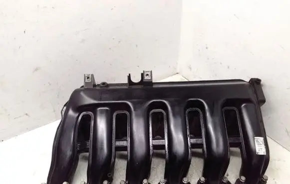 BMW 5 E60 E61 Intake manifold 7790700 7790701
