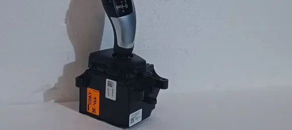 BMW 1 F20 F21 Gear shifter/selector 9296896