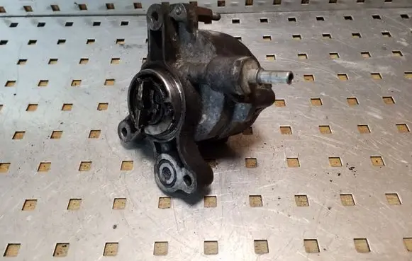 Citroen C5 Vacuum pump