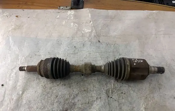 Jeep Patriot Front driveshaft