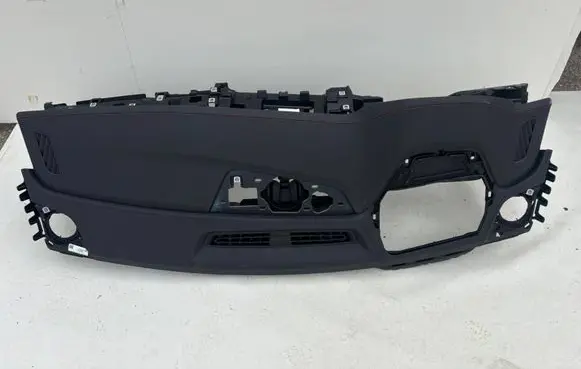 Audi Q7 4M Dashboard 4M8857001 4M8857001S