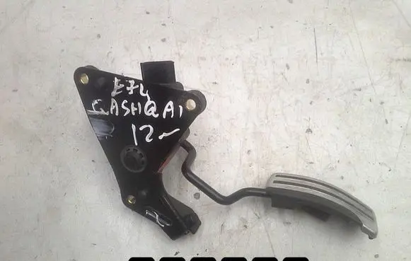 Nissan Qashqai Accelerator throttle pedal 2342B
