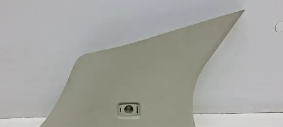 Volvo XC90 (D) pillar trim (bottom) 31363594