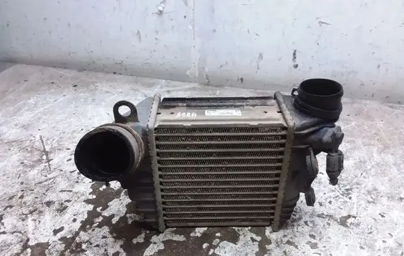 Volkswagen Golf IV Intercooler radiator 1J0145803 862328X