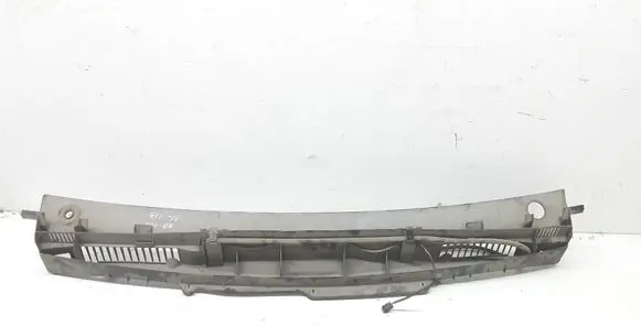 Wiper trim