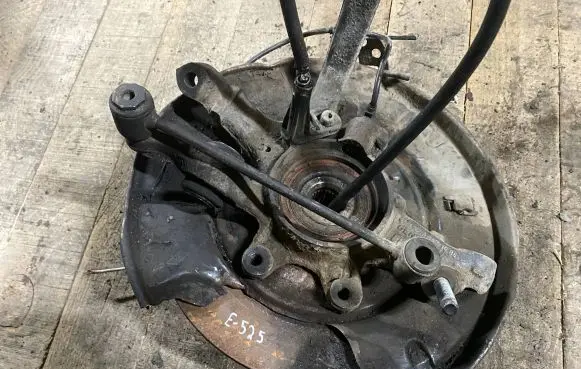 Mercedes-Benz S W220 Rear wheel hub a2203571005 2203571005