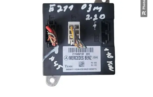 Mercedes-Benz E W211 Comfort/convenience module 2115452132