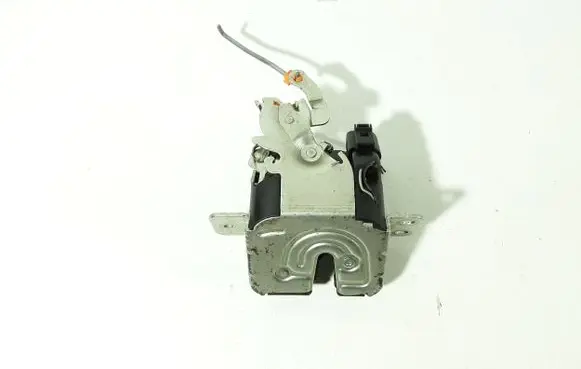 Mitsubishi Colt Tailgate/trunk/boot lock/catch/latch MR959190