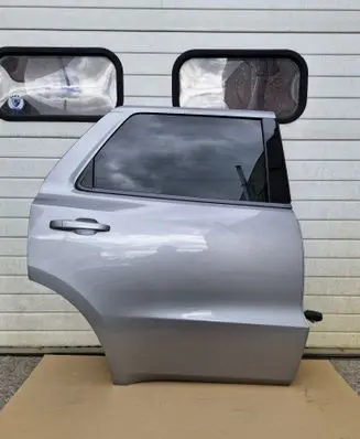Dodge Durango Rear door