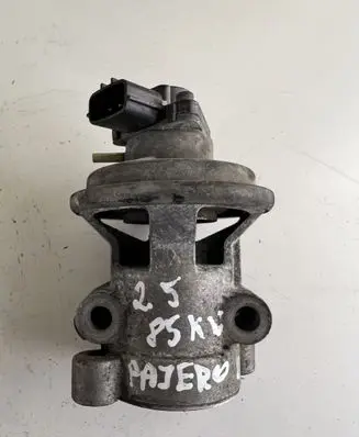 Mitsubishi Pajero EGR valve K5T7258 K5T725