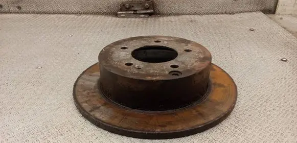 KIA Carens II Rear brake disc 
