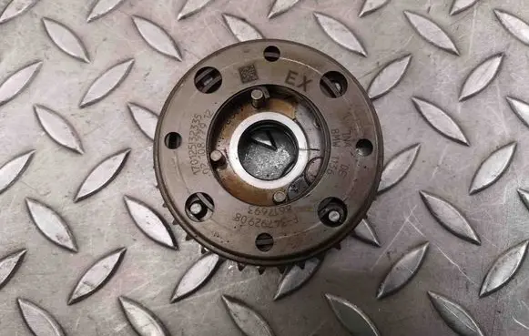 Camshaft pulley/ VANOS