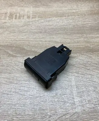 Toyota Prius (XW20) Hand parking brake switch 15A685