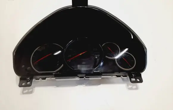 Mitsubishi Grandis Speedometer (instrument cluster)