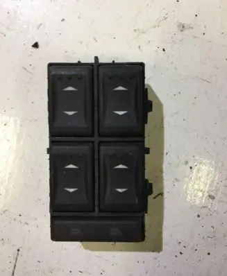 Ford Mondeo MK II Electric window control switch