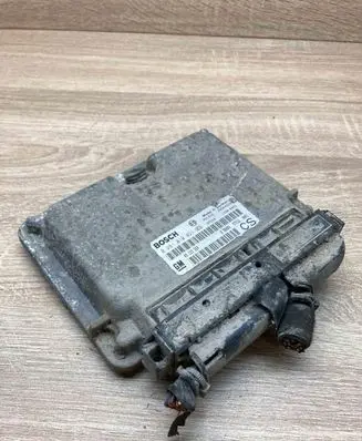 Opel Zafira B Engine control unit/module ECU 09133269 0281010021 USEDCS