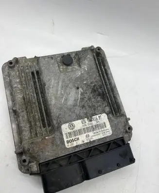 Volkswagen Touran I Engine control unit/module 03G906016BT 1039S04447 7830040