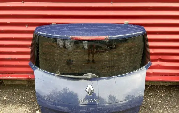 Tailgate/trunk/boot lid