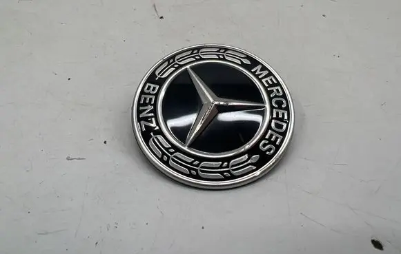 Mercedes-Benz GLA H247 Manufacturer badge logo/emblem A0008172605