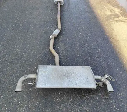 Volvo XC90 Muffler/silencer 82617365