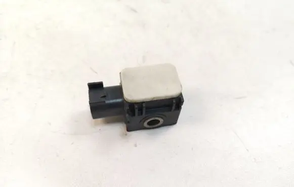 Hyundai Santa Fe Airbag deployment crash/impact sensor 959303L100