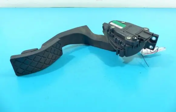 Audi A8 S8 D3 4E Accelerator throttle pedal 4E1723523E IMPRK1193571