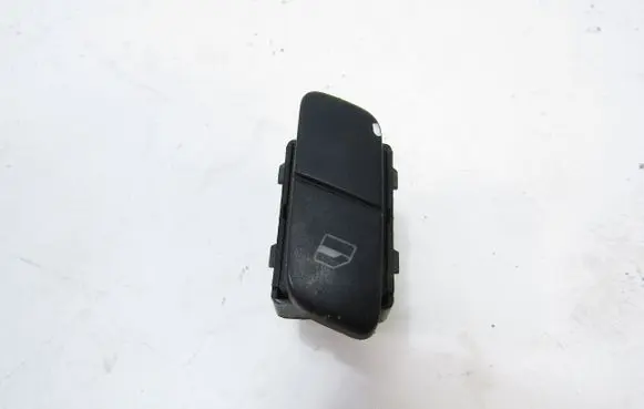 Volkswagen Polo Electric window control switch 