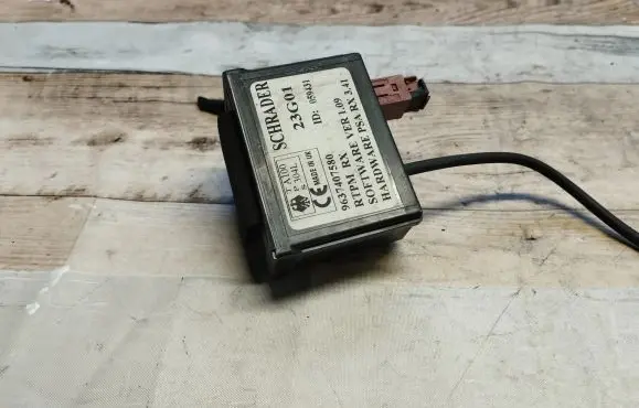 Peugeot 607 Door control unit/module 9637407580