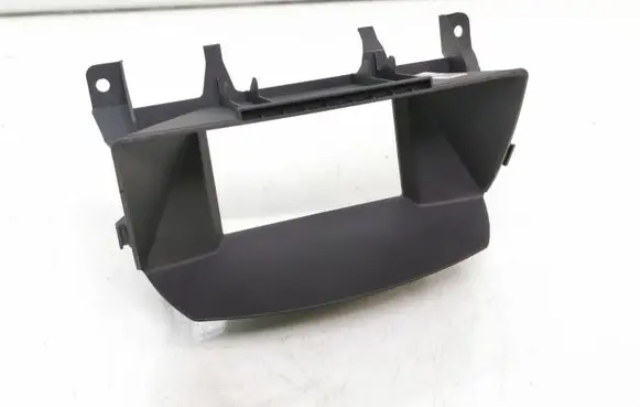 Radio/GPS head unit trim