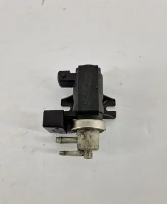 Mercedes-Benz A W169 Turbo solenoid valve 72190338