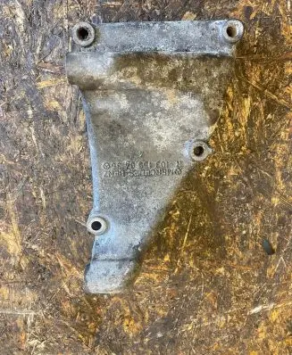 Mercedes-Benz E W124 other engine part 1031550435