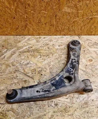 Front lower control arm/wishbone