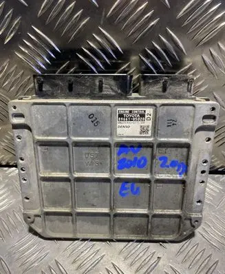 Toyota Avensis T270 Engine control unit/module 8966105D20