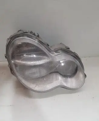 Mercedes-Benz C W203 Headlight/headlamp A2038203161