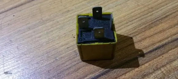 Ford Escort Other relay 81ag14n089ca v23134-k6-x30