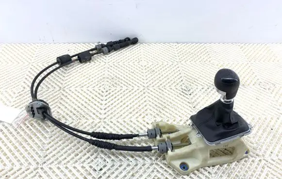 Hyundai i30 Gear shift rod 