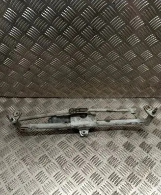 Volkswagen New Beetle Front wiper linkage and motor